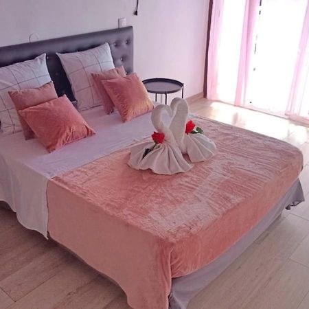 Duplex Rose Porcelaine - Vue Mer- Malendure Bouillante Eksteriør billede
